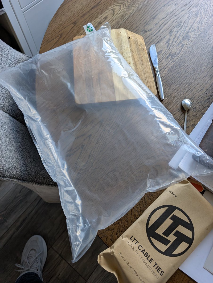 Slavecutter's tweet photo. @linusgsebastian Thanks for the backpack, ties and stickers, Linus. The bag with Vancouverian air is an added bonus. (Unless you want it back?) https://t.co/1m9jSmKQIe
