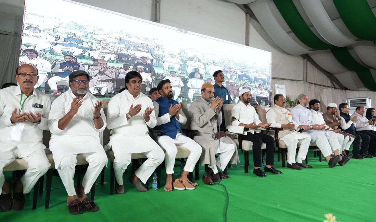 MD Faheem Qureshi INC (@faheemqureshinc) on Twitter photo Honored to witness CM Sri <a href="/revanth_anumula/">Revanth Reddy</a> Ji flagging off the Hajj pilgrims' bus at Hajj House, Nampally, Hyderabad. Alongside Hajj Committee Chairman Janab Khusro Pasha Sahab, MPs, Chairmans and esteemed dignitaries.
Wishing all Aazmeen-e-Hajj a safe and blessed journey. Honored to witness CM Sri <a href="/revanth_anumula/">Revanth Reddy</a> Ji flagging off the Hajj pilgrims' bus at Hajj House, Nampally, Hyderabad. Alongside Hajj Committee Chairman Janab Khusro Pasha Sahab, MPs, Chairmans and esteemed dignitaries.
Wishing all Aazmeen-e-Hajj a safe and blessed journey.