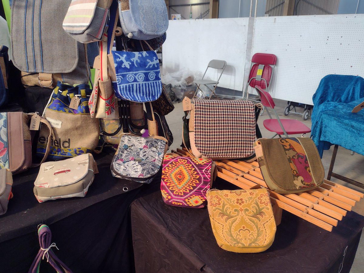 BeenSacks's tweet image. All set up and ready for this weekends Big Wellness Festival in #Carmarthen. Lots to see and do here and the weather is glorious 😎
Pop along and say hi / shwmae if you are in the area. #MHHSBD