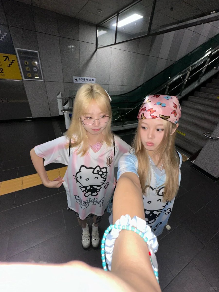 Morenmore_th's tweet photo. Whoosis x Hello Kitty Jersey ⋆˙⟡
เสื้อบอลคิตตี้เท่ห์���ุบๆ โปรลดราคากลางปีคือดีมากๆ คับ  เหลือตัวละ 730 บาทเท่านั้น 🤙🏻

รีทวิตส่งฟรี ✿ https://t.co/cYsNLvX5l9