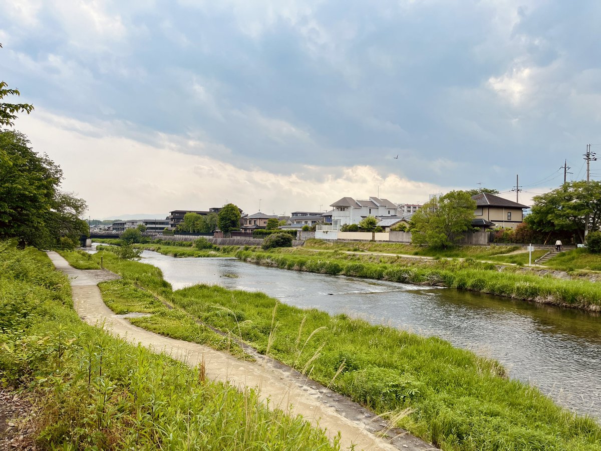 サウンドメッセ大阪、大変遅くなりましたがありがとうございました。
たくさんの方々と出会う事が出来てとても楽しい時間でした
総移動距離1200kmで先日無事厚木に戻ってきました
京都の素敵な楽器屋さん、FULL-UPさんにご挨拶にいったり帰り道もとても楽しかったです
今後ともよろしくお願いします