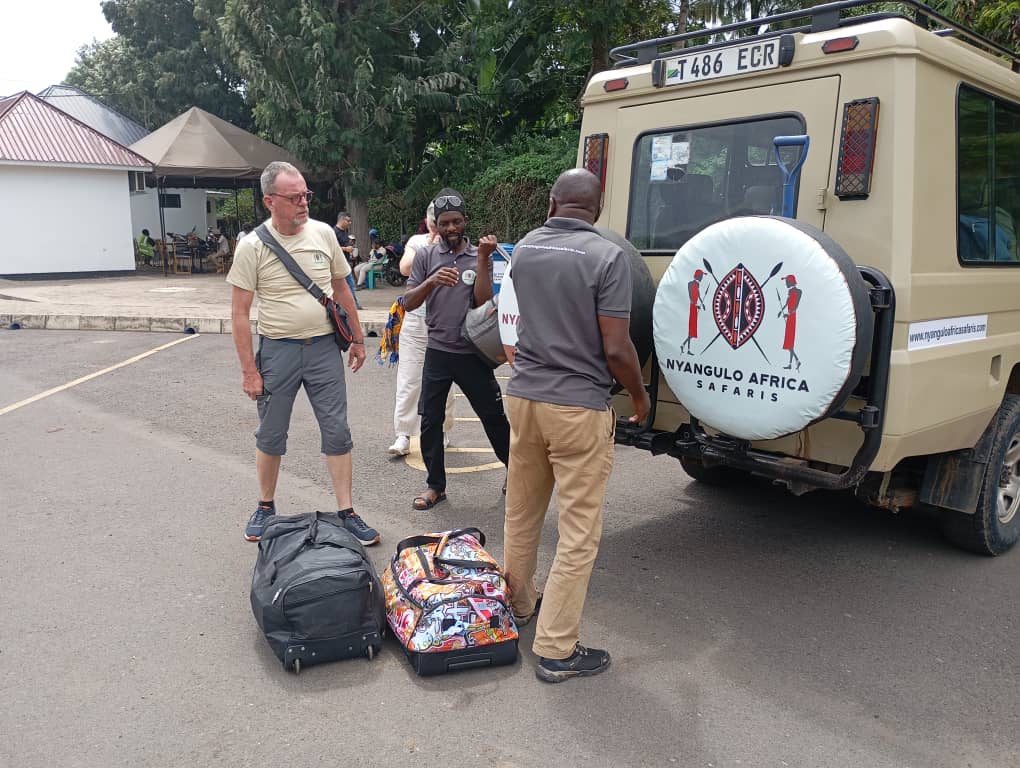 nyangulo2022's tweet photo. Embark on a thrilling 2-day safari to Tarangire National Park and Ngorongoro Crater in Tanzania. Witness the majestic wildlife and stunning landscapes of these natural wonders. Meet with us at the airport, greetings, and transfer to Tarangire national park as your first day https://t.co/wvHGBLToaX