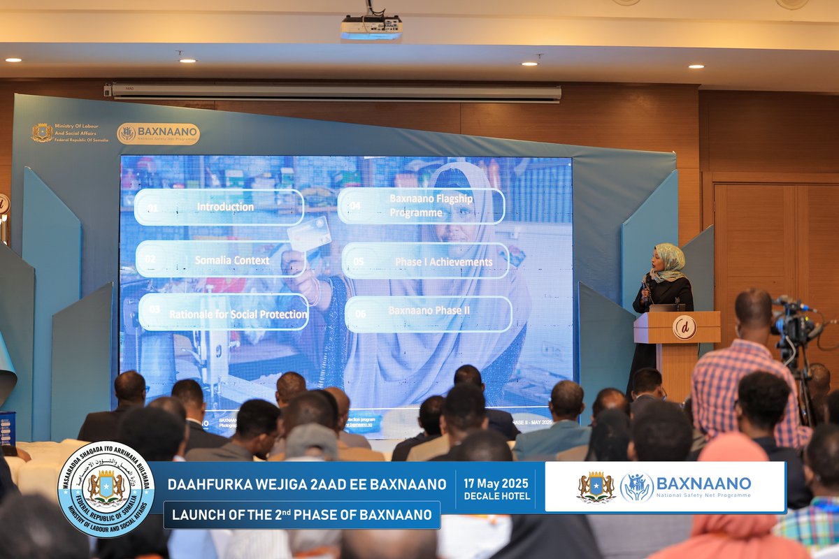 Fardosa Ahmed Abdulahi, Baxnaano Program Manager, presented the program's journey since 2019.

She highlighted Baxnaano's impact so far — registering 547,000 households &amp; 3.5 million individuals, setting the foundation for Phase 2, which kicks off implementation today.