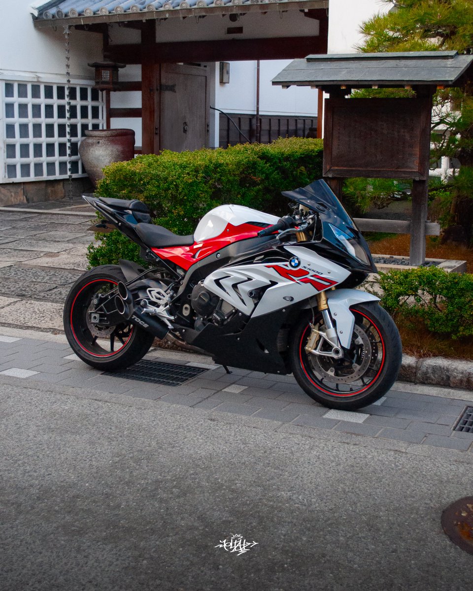you_s1krr's tweet image. BMW S1000RR 🦈