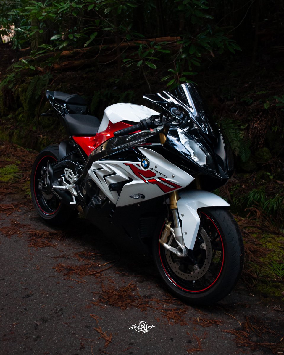 you_s1krr's tweet image. BMW S1000RR 🦈