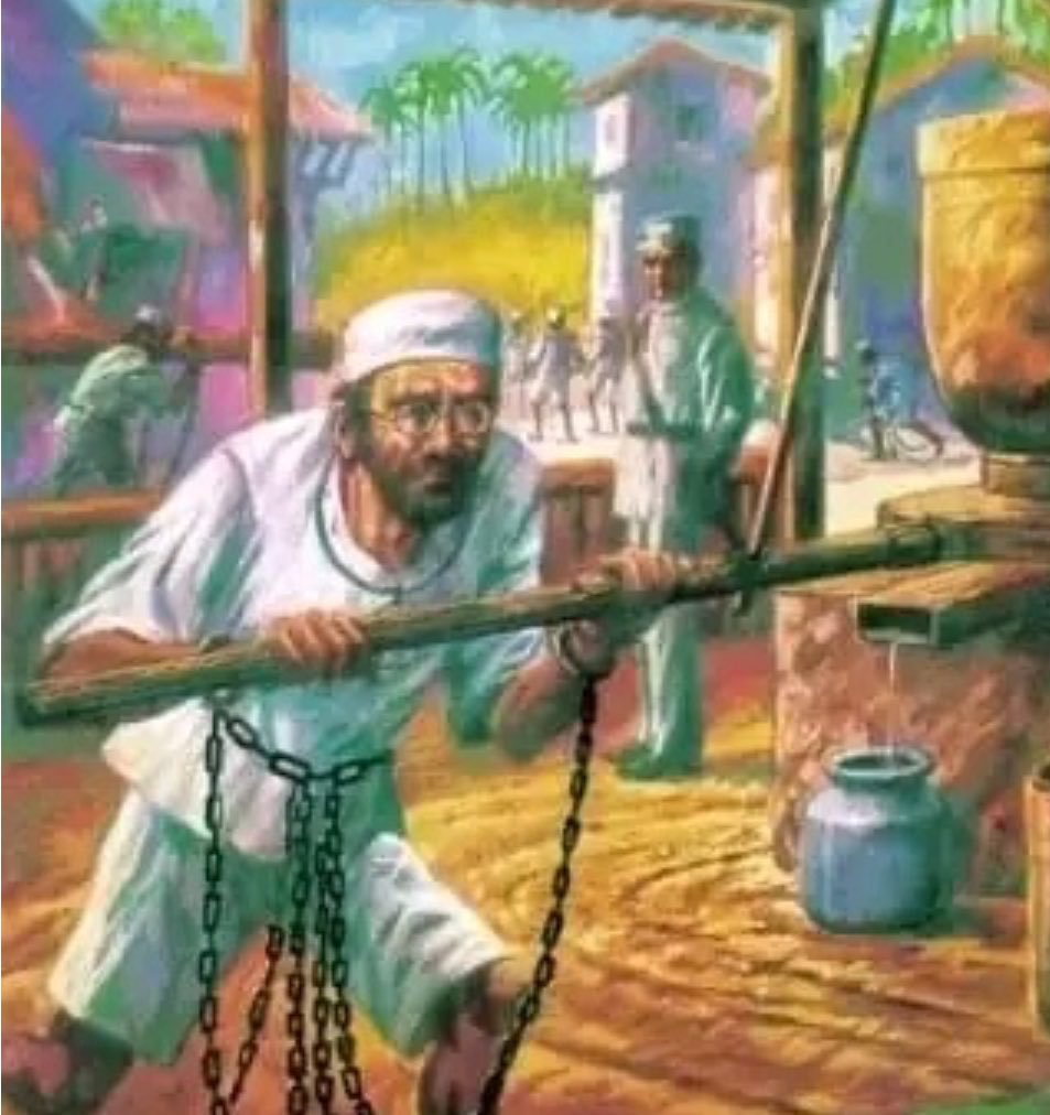 इतिहास में छुपाया गया एक सच ....

वीर सावरकर जी ।
45 साल के महात्मा गाँधी 1915 में भारत आते हैं, 2 दशक से भी ज्यादा दक्षिण अफ्रीका में बिता कर। इससे 4 साल पहले 28 वर्ष का एक युवक अंडमान में एक कालकोठरी में बन्द होता है। अंग्रेज उससे दिन भर कोल्हू में बैल की जगह हाँकते हुए तेल