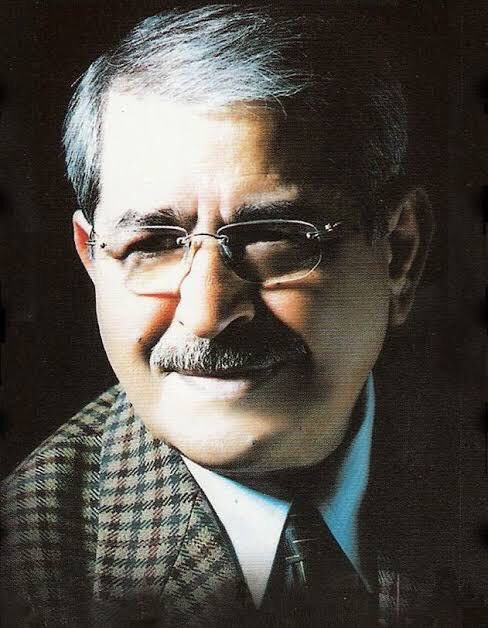 Âşık Mahsuni Şerif ustamızı rahmet ve minnetle anıyorum. Onun türküleri, adaletin, sevginin ve insanlığın sesi olarak çağları aşıyor. Sazı elden ele, sözü dilden dile dolaşsın! 🌾🎶 #MahsuniŞerif #HalkınOzanı
 #AsıkMahzuniSerif