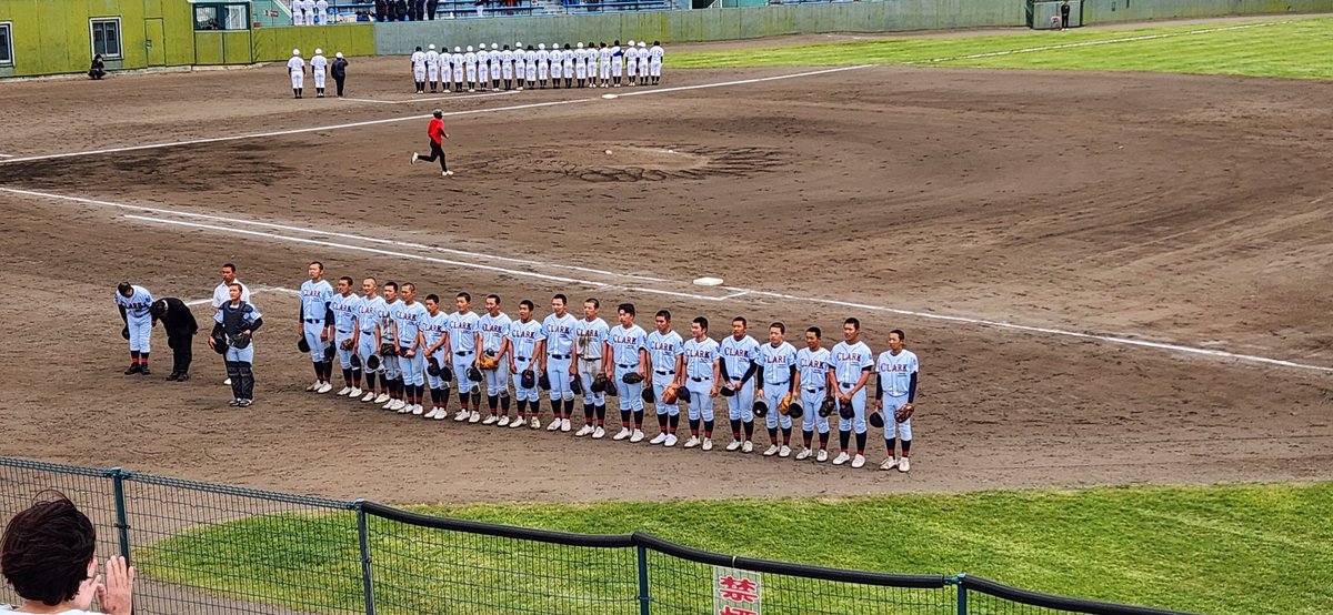 clarkSportsPR's tweet photo. 本日第64回春季北海道高等学校野球大会空知支部予選の準決勝が行われ、岩見沢東高校と対戦しました！

結果は11対2の7回コールド勝ち！
決勝にコマを進めました！！

決勝は明日 18日（日）10：30～　滝川西高校と対戦します
皆さん、応援よろしくお願います！ https://t.co/11MVe9OnrB