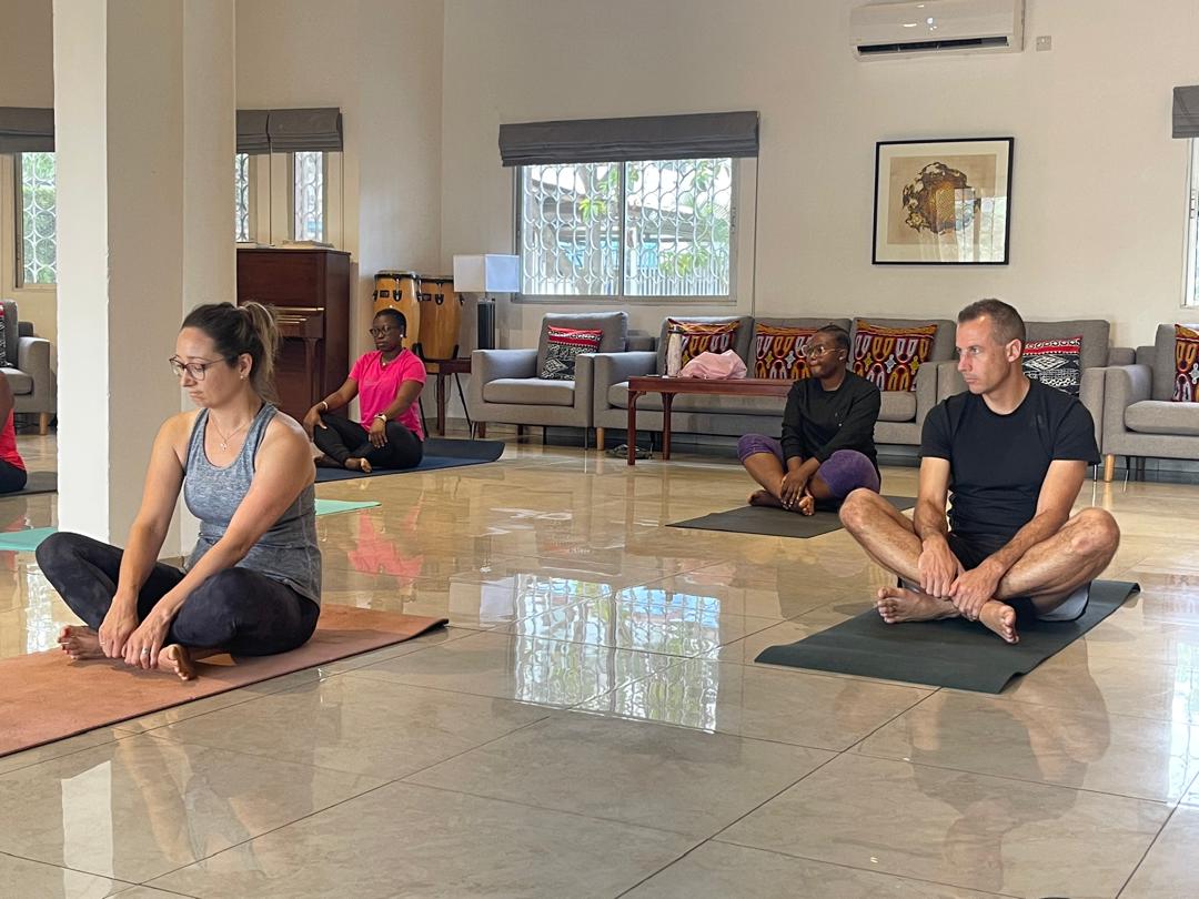 UKinCameroon's tweet photo. #MentalHealthAwareness

The perfect time to pause, breathe, and reconnect.

Yoga isn’t just a movement; it’s medicine for the mind.

Unroll your mat, silence the noise, close your eyes, and let peace in.

 #SelfCare
#YogaForMentalHealth🇬🇧🇨🇲 https://t.co/lmkclWTVzV