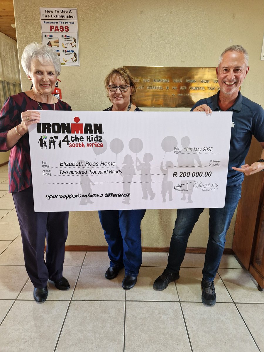 Paul Kaye (@kayeman) on Twitter photo It was a big cheque. Very big.
Last year I did 70.3 Knokke-Heist to raise funds for charity. And thanks to YOU, funds were raised! And a substantial amount at that.
On Friday I had the honour of doing a cheque handover
<a href="/IRONMAN4theKidz/">IRONMAN 4 the Kidz South Africa</a> <a href="/IRONMANtri/">IRONMAN Triathlon</a> It was a big cheque. Very big.
Last year I did 70.3 Knokke-Heist to raise funds for charity. And thanks to YOU, funds were raised! And a substantial amount at that.
On Friday I had the honour of doing a cheque handover
<a href="/IRONMAN4theKidz/">IRONMAN 4 the Kidz South Africa</a> <a href="/IRONMANtri/">IRONMAN Triathlon</a>