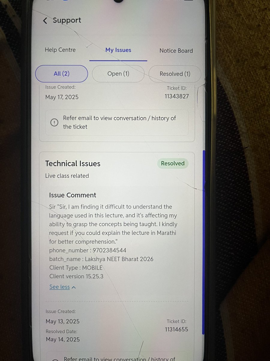Samyak_SMS's tweet photo. @physics__wallah 
We have paid and  subscribed the batch Lakshya NEET 2025 but the language auto selected by system which os not understanding to user. Issue raised but not resolved by team since 15 days of subscription. Screenshot attached https://t.co/jkPAoq3i8U