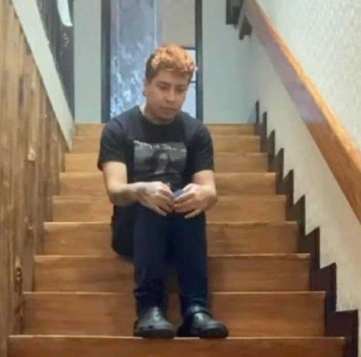 la poca estabilidad emocional que tenia se me fue muy abajo con eso