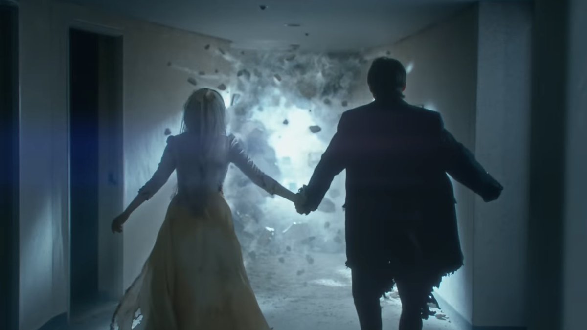 arcticbydawn's tweet photo. Reminds me of this scene in ‘Love wins all’. https://t.co/wbEJHXwwpf