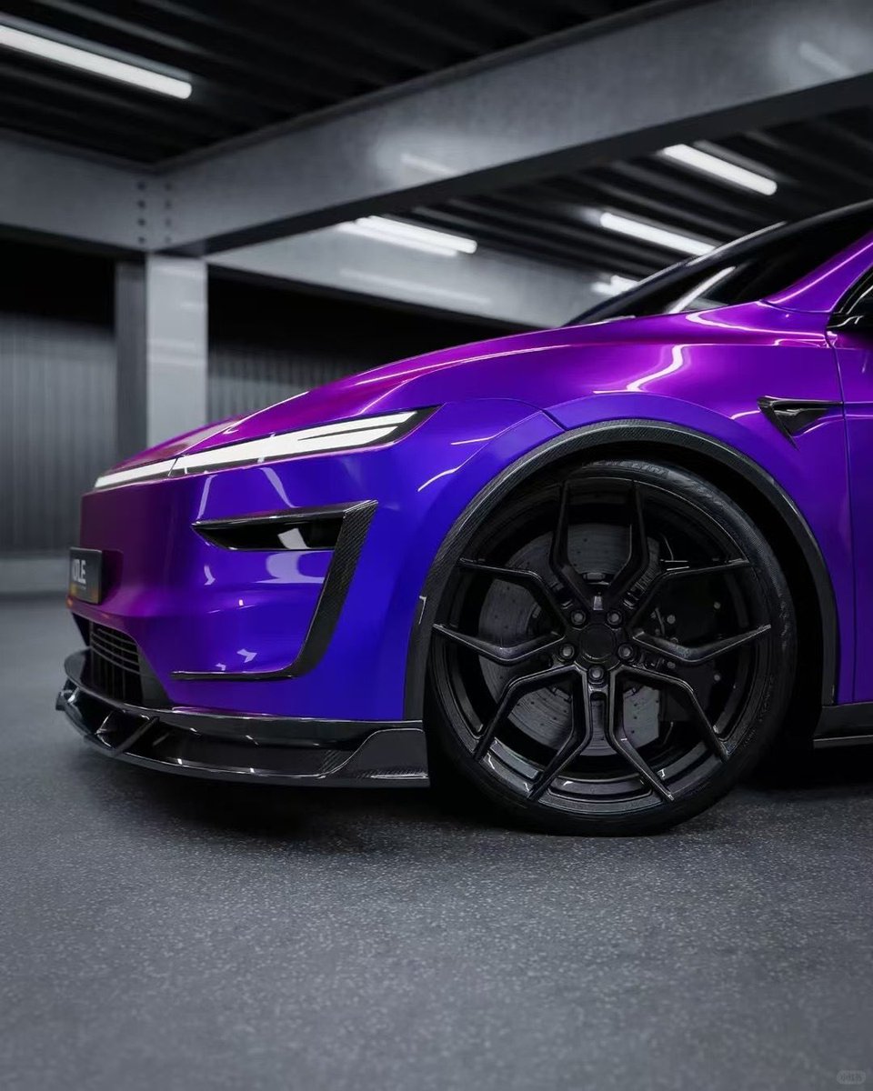 DriveGreen80167's tweet photo. Tesla Model Y
NOTLE X Model Y with a full exterior kit – front lip, fog light frames, side skirts, rear diffuser, and rear wing.
A head-turner from every angle.
#TeslaModelY #CarModding #EVMods #CustomTesla #ExteriorUpgrade $tsla #StandoutRide #ElectricCars @Teslarati #CarEnthusiast #AutoStyling #ModifiedEV