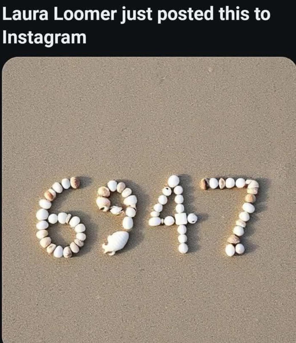 AnnieForTruth's tweet image. 😂