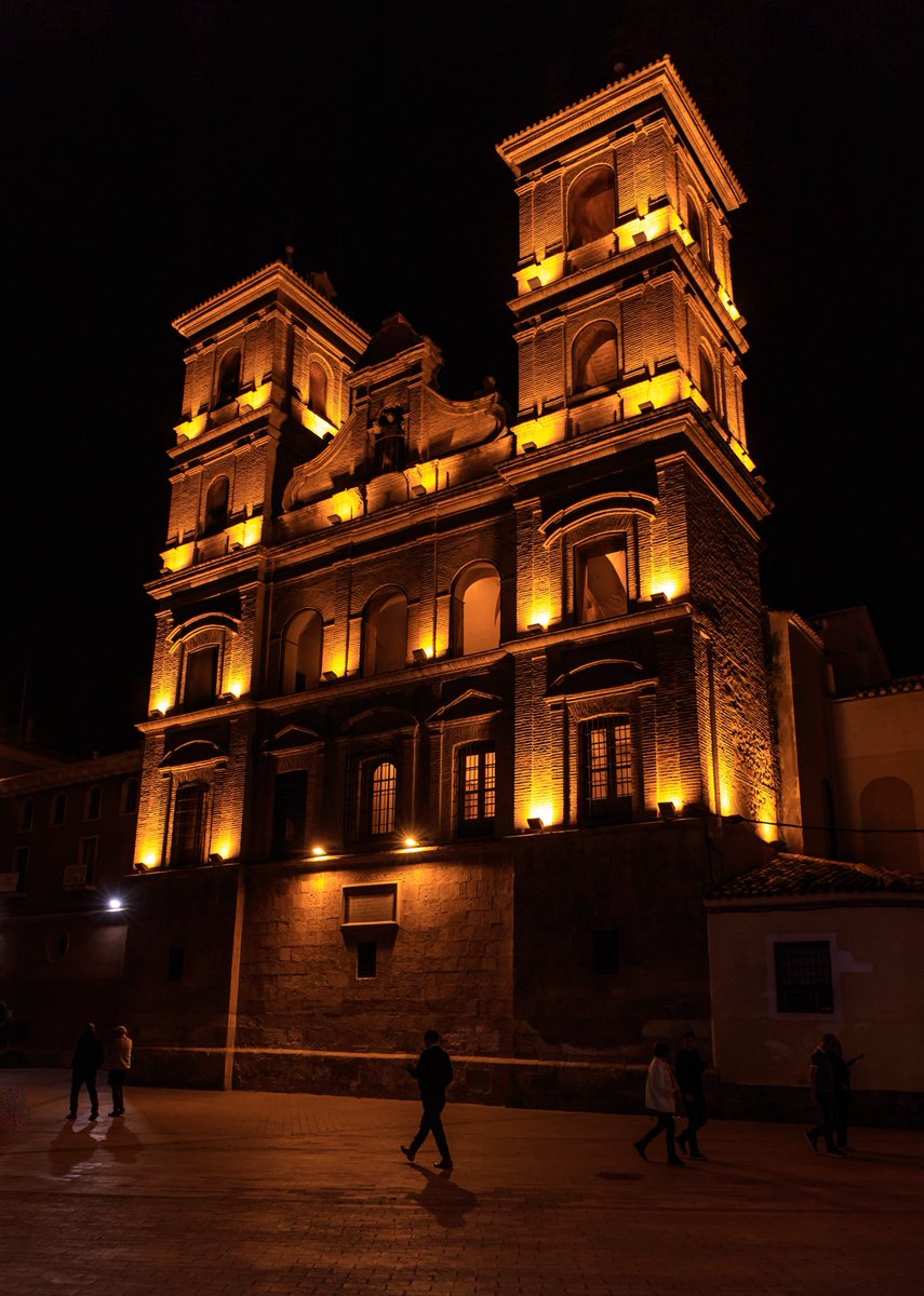 Pepe Jara NeonCactus (@pepejarancactus) on Twitter photo La Iglesia de Santo Domingo vista desde el Five Guys, nuestra charla semanal de fotografía en “La imagen de la semana”
cadenaser.com/murcia/2025/05… vía <a href="/SER_Murcia/">SER Murcia</a> La Iglesia de Santo Domingo vista desde el Five Guys, nuestra charla semanal de fotografía en “La imagen de la semana”
cadenaser.com/murcia/2025/05… vía <a href="/SER_Murcia/">SER Murcia</a>