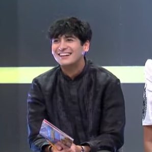 ANT0NIEAN's tweet photo. sana alam niyang nababaliw tayong lahat sakaniya ngayon jozko

ANDRES SaturDabarkads
#AndresOnEatBulaga https://t.co/letINS0hB8