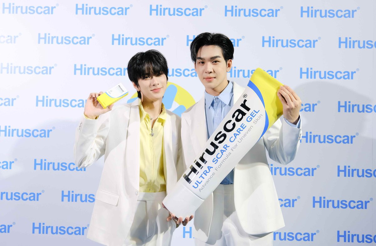 ANiceEnt's tweet photo. “อู่อู๋เซฟ” นำทีมแชร์ประสบการณ์ “ฮีลผิว ฮีลใจ ใช้ Hiruscar”
เปิดตัวสูตรแอดวานซ์ใหม่ Hiruscar Ultra Scar Care Gel
#auautnp #savewrg
#AuauSave #อู่อู๋เซฟ
#sabinameisinger #Pimtha
#HiruscarXAuAuSave #hiruscar #ultrascar
#สูตรใหม่ #เห็นผลเร็วขึ้น
#ฮีลผิวฮีลใจ #ฮีลรอยแผลเป็น
ได้เวลาฮีลผิว...ฮีลใจ ผลิตภัณฑ์ชั้นนำด้านการดูแลรอยแผลเป็น Hiruscar ชวนคู่จิ้นสุดฮอต อู่อู๋เซฟ (AuAuSave) พร้อมด้วย 2 สาวผิวสวย Sabrina และ Pimtha มาร่วมแชร์ประสบการณ์เกี่ยวกับการดูแลผิว ให้กระจ่างใสไร้รอยแผลเป็น ในงาน “ฮีลผิว ฮีลใจ ใช้ Hiruscar” ณ ห้างสรรพสินค้า เซ็นทรัล ลาดพร้าว พร้อมเปิดตัวสูตรแอดวานซ์ใหม่ Hiruscar Ultra Scar Care Gel นวัตกรรมใหม่จากสวิตเซอรแลนด์ที่ช่วย ฮีลรอยแผลเป็นให้เห็นผลเร็วขึ้น
🔗 https://t.co/cwBkj8dnaK