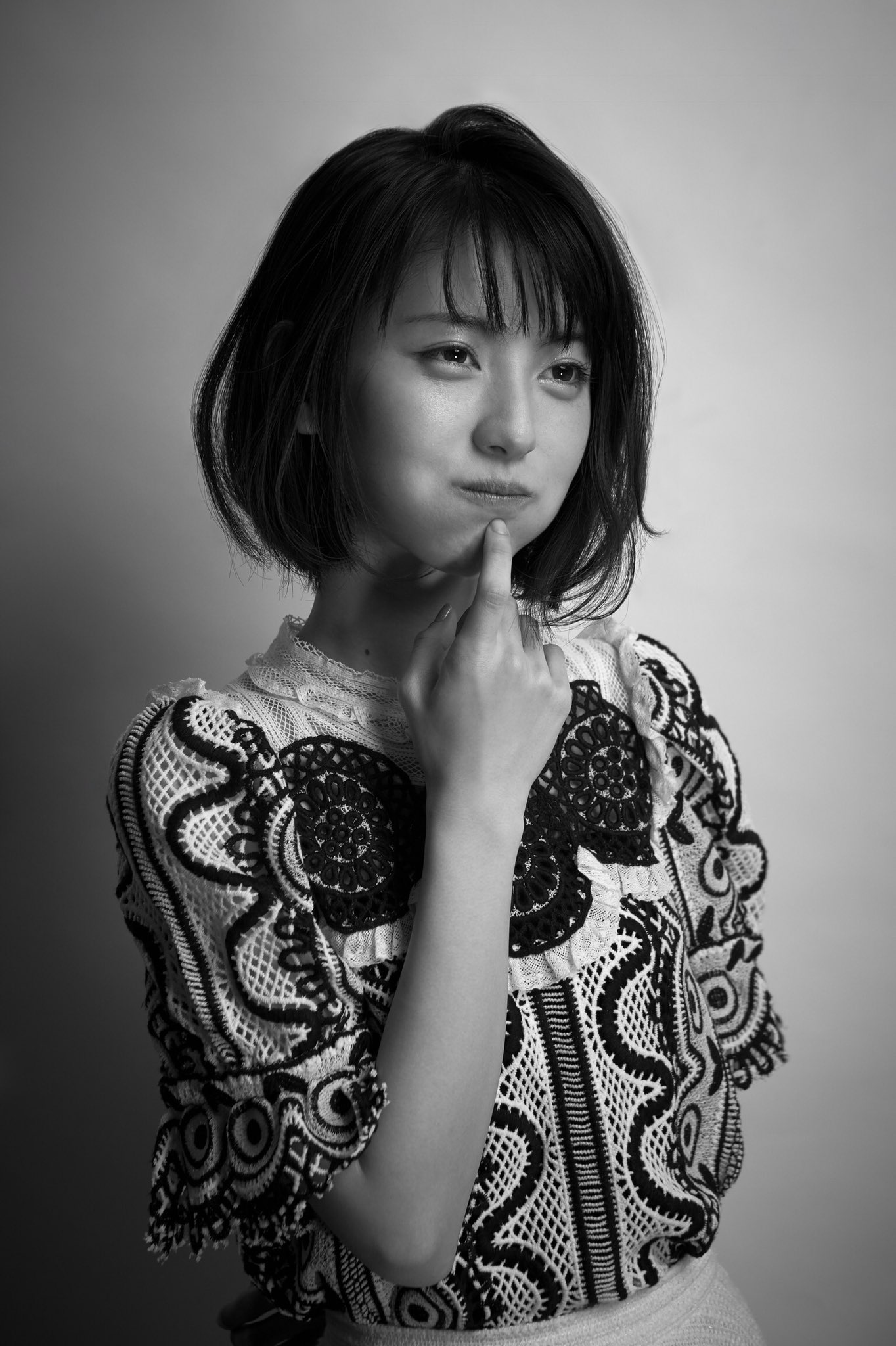 再値下げ❤️実写の様な❤️色香漂う美人妖艶に描く芸術家❤️浜田和 42x30vm y2u (yuzu) | . unknown GAS 2022. #thesimpsons #montana