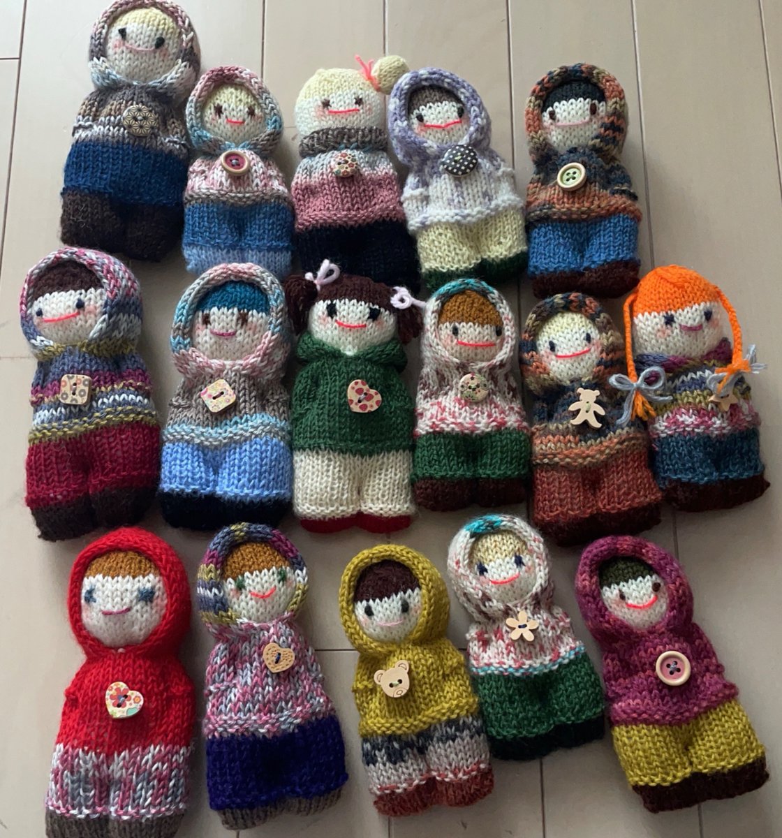 TOOHintegrate's tweet photo. あみぐるみ三昧！
24日のハンドメイドマルシェに連れて行きます。
いつも通り、ぴろすけ氏と一緒でーす。
C83、84

#札幌ハンドメイドマルシェ https://t.co/gmWE1c4STe