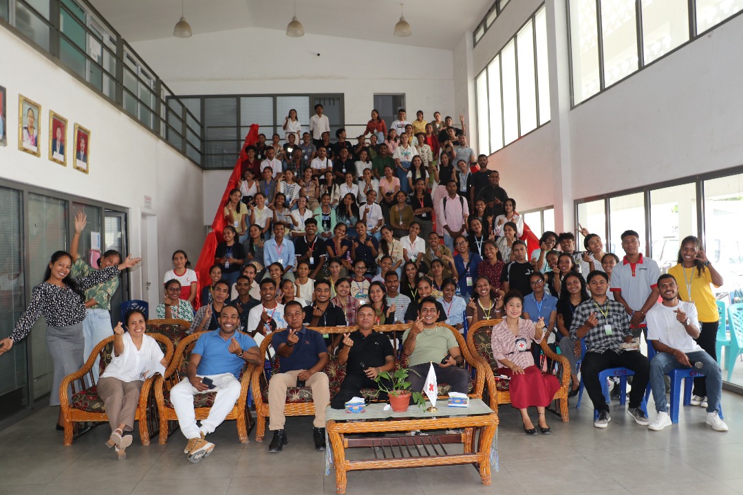 IFRC Asia Pacific (@ifrcasiapacific) on Twitter photo 🇹🇱 To mark #WorldRedCrossDay, <a href="/cvtl_tl/">Cruz Vermelha de Timor-Leste or CVTL (Red Cross)</a> hosted a blood donation drive and first aid simulation in Dili under the theme “On the Side of Humanity.”
Big thanks to blood donors from partner organizations and the CVTL team and volunteers. Every drop saves a life. ❤️🩸 #TimorLeste 🇹🇱 To mark #WorldRedCrossDay, <a href="/cvtl_tl/">Cruz Vermelha de Timor-Leste or CVTL (Red Cross)</a> hosted a blood donation drive and first aid simulation in Dili under the theme “On the Side of Humanity.”
Big thanks to blood donors from partner organizations and the CVTL team and volunteers. Every drop saves a life. ❤️🩸 #TimorLeste