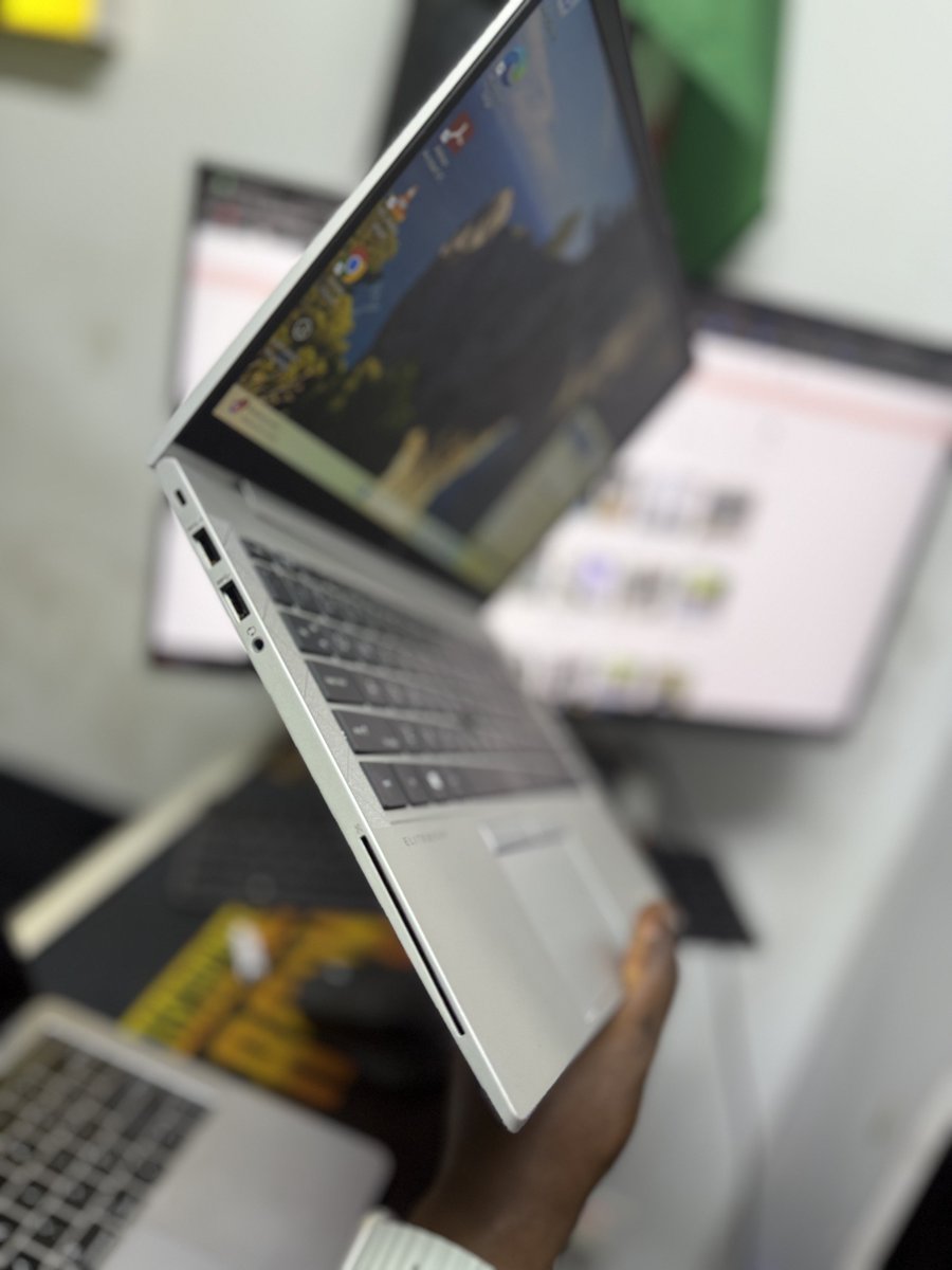 kype_computers's tweet image. Thread on kes 30,000- kes 200,000 highly recommended laptops
1. ( get Amd and thank me later)
HP EliteBook 845 G7
14” Business Laptop – Ryzen™️ 5 PRO
Designed for business comfort.
A lightweight, secure and powerful PC, with advanced collaboration features.
Ryzen 5 pro 4650u…