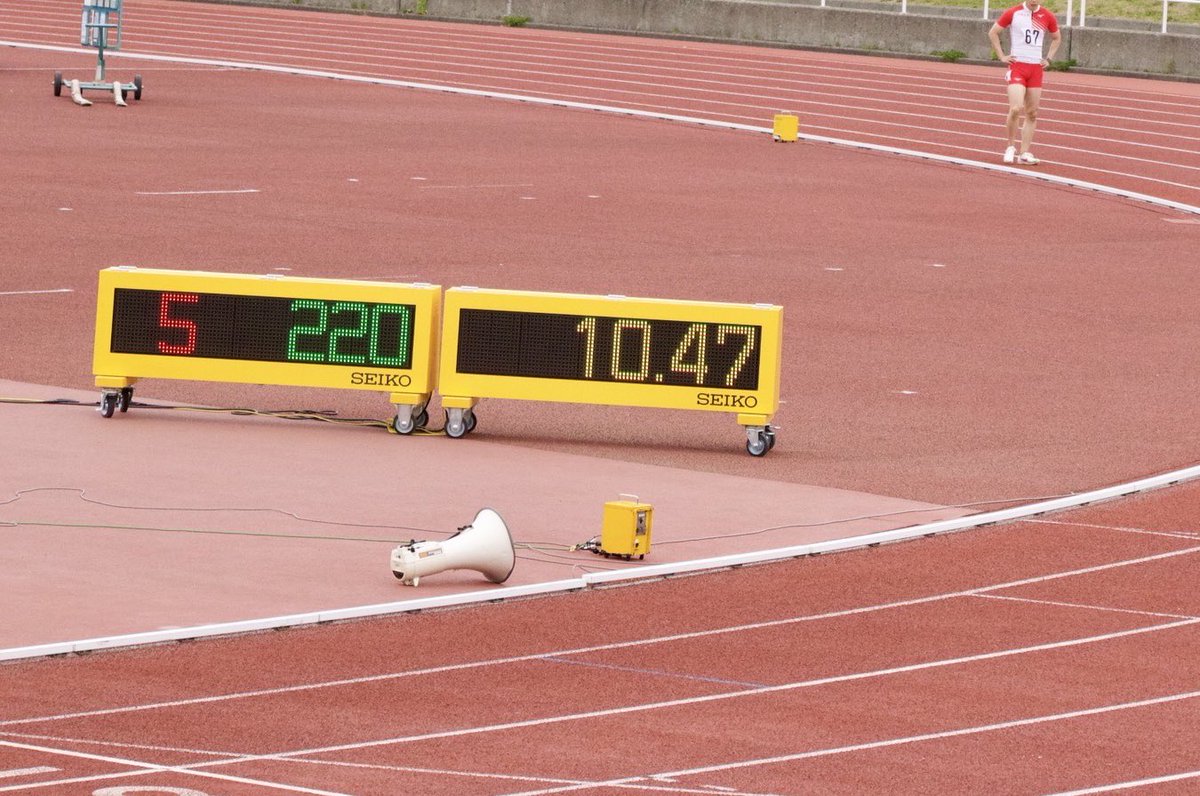 hokudai_tandf's tweet photo. 【北海道IC】
男子100m決勝
1着　石田蕉也(3) 10.47(+1.3)
PB!!!!!!部記録更新!!!!!!!大会記録更新!!!!!!!!!全日本インカレ出場決定!!!!!!!!!!!!! https://t.co/ovxSQA1NCt