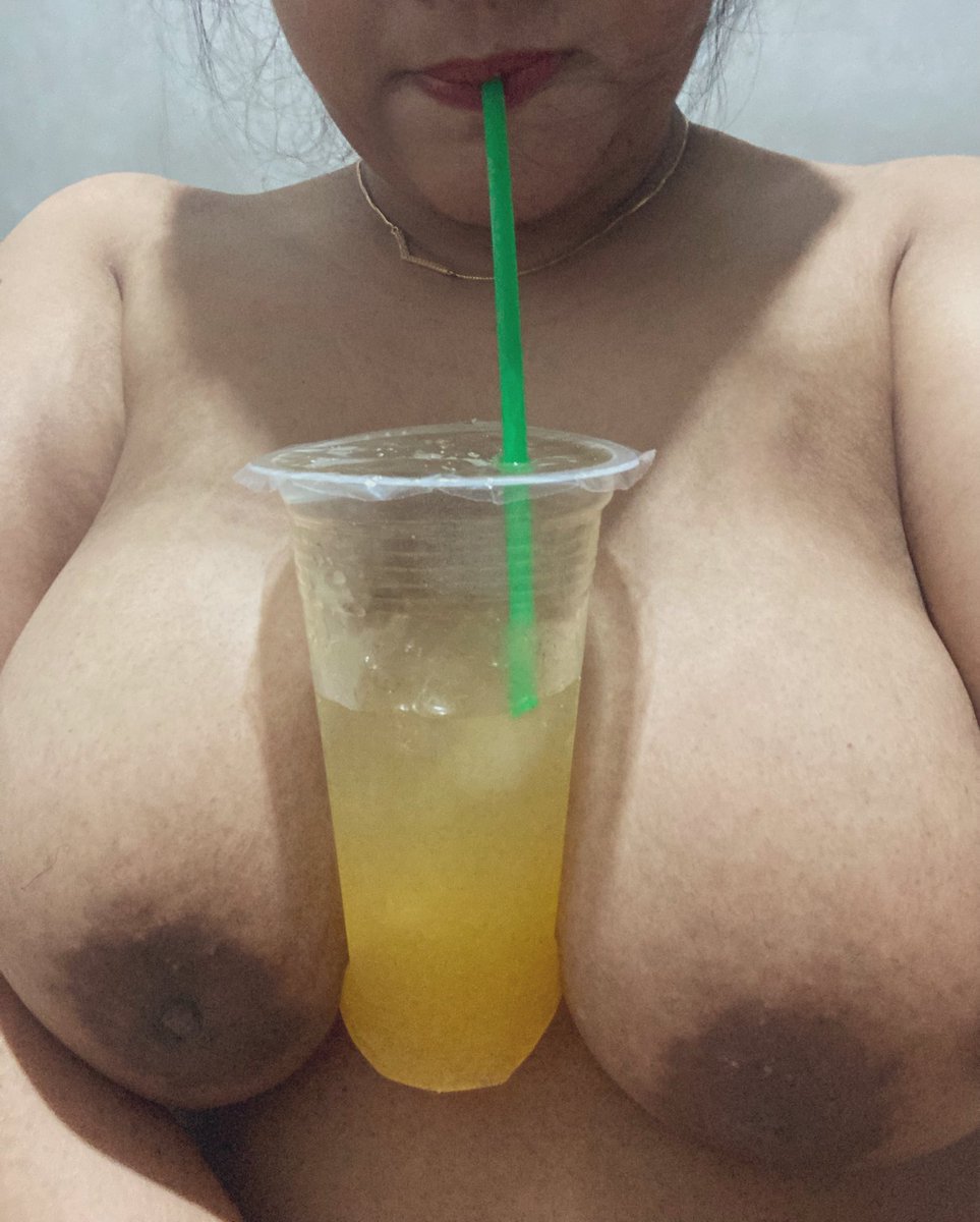 mamilonte33's tweet photo. Jangan lupa makan dan minum ya semuanya https://t.co/njQvPY3ZHA