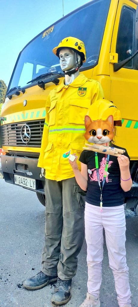 ADF La Carrerada (@adfcarrerada) on Twitter photo 📢Ja tenim les <a href="/firesdemaigvila/">Fires de Maig</a> aquí!
Ens trobareu de 10 a 14h i 16 a 20h, dissabte i diumenge, fent divulgació mediambiental i explicant la tasca de les #ADF. Enguany farem tallers familiars de construcció d'atrapasomnis i sals aromatitzades.
Animeu-vos💚
firesdemaig.vilafranca.cat/programa 📢Ja tenim les <a href="/firesdemaigvila/">Fires de Maig</a> aquí!
Ens trobareu de 10 a 14h i 16 a 20h, dissabte i diumenge, fent divulgació mediambiental i explicant la tasca de les #ADF. Enguany farem tallers familiars de construcció d'atrapasomnis i sals aromatitzades.
Animeu-vos💚
firesdemaig.vilafranca.cat/programa