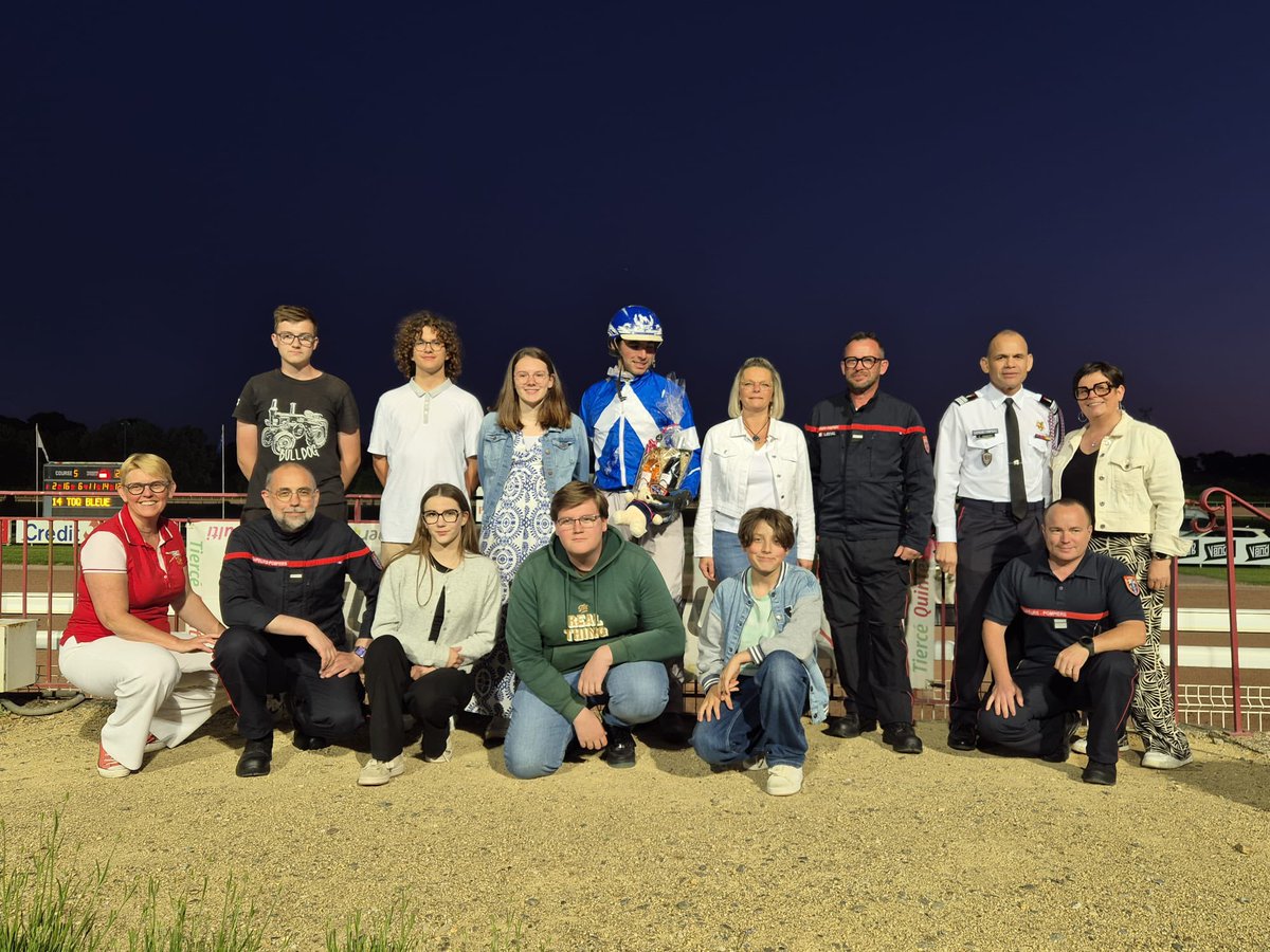 UDSP 53 (@udsp53) on Twitter photo Soirée des familles - pupilles organisée par notre commission des solidarités & grand prix de l’<a href="/OdpPompiers/">ODP Sapeurs-Pompiers de France</a> en nocturne sur l’hippodrome de <a href="/HippodromeLaval/">Hippodrome de Laval</a> - ❤️🙏 <a href="/PompiersFR/">Pompiers de France</a> <a href="/sdis53/">Sapeurs-pompiers 53</a> <a href="/ChrisAuregan/">Christelle Moussay</a> <a href="/Thierry_Robert_/">Thierry ROBERT</a> <a href="/FranckBRIEND/">Franck</a> <a href="/Prefet53/">Préfète de la Mayenne</a> <a href="/olivierrichefou/">Olivier Richefou</a> Soirée des familles - pupilles organisée par notre commission des solidarités & grand prix de l’<a href="/OdpPompiers/">ODP Sapeurs-Pompiers de France</a> en nocturne sur l’hippodrome de <a href="/HippodromeLaval/">Hippodrome de Laval</a> - ❤️🙏 <a href="/PompiersFR/">Pompiers de France</a> <a href="/sdis53/">Sapeurs-pompiers 53</a> <a href="/ChrisAuregan/">Christelle Moussay</a> <a href="/Thierry_Robert_/">Thierry ROBERT</a> <a href="/FranckBRIEND/">Franck</a> <a href="/Prefet53/">Préfète de la Mayenne</a> <a href="/olivierrichefou/">Olivier Richefou</a>