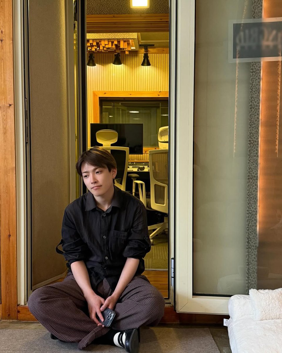 HJ. (@h8njoong) on Twitter photo 