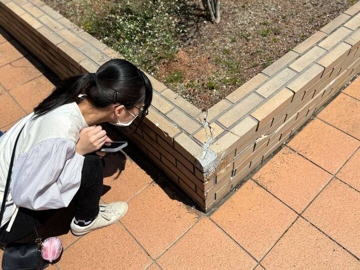 nkhs_hh's tweet image. 今日の2年生の写真の授業では、校舎の外で撮影をしていました!📸 外へ出たタイミングで天気が晴れて良かったです☀️
#日本工学院北海道専門学校 #日本工学院 #ニコキタ #cgデザイナー科