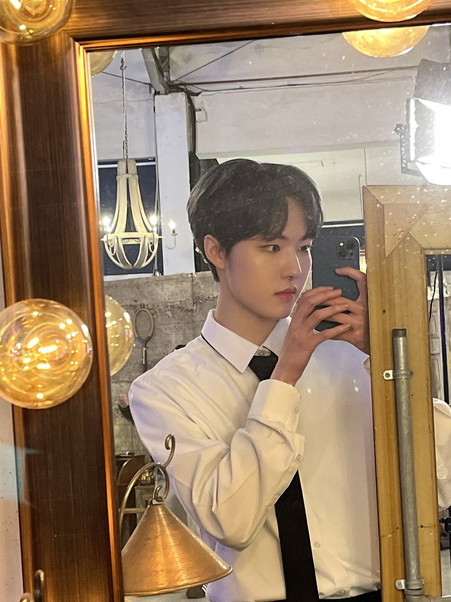 [#정훈] 트리키하우스 적응 완료
#xikers #싸이커스