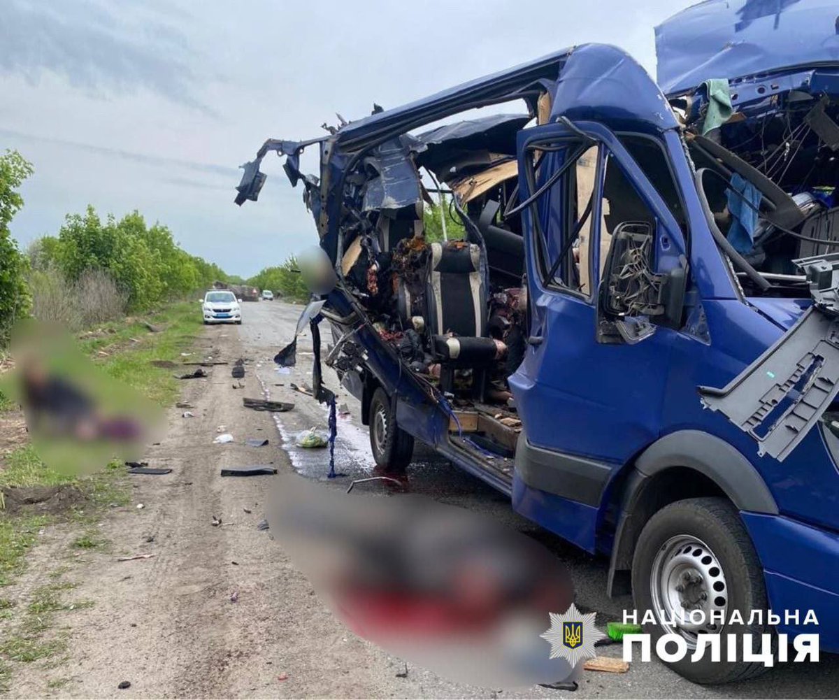 GoncharenkoUa's tweet image. Russian bastards hit a bus with civilians with a drone. Nine people were killed. Killing civilians is entertainment for Russians. They're just fucking murderers.
