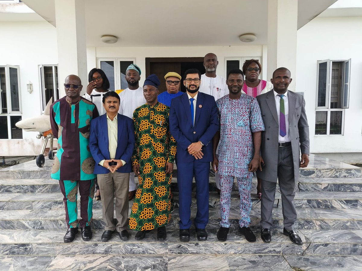 CSDevNet1's tweet image. Historic Partnership for the Environment @CSDevNet1/ @PACJA1 & @HensardUni sign landmark MoU to advance climate justice, environmental education & sustainable development in Nigeria๐ณ๐ฌ
#ClimateJustice
#WhatHasChanged @iamHSDickson