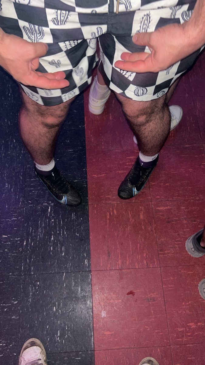 WIACTaylor's tweet image. Do cleats in the bar play? This prominent D3 athlete says yes! #expand