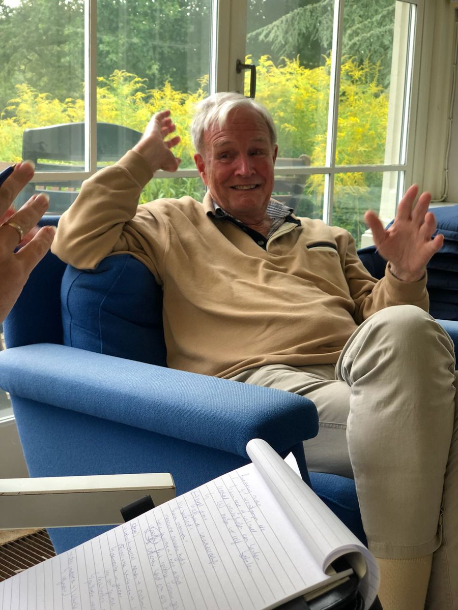 De eer gehad deze fantastische man te interviewen voor mijn blad #AchterhoekBIZ! Was een gedenkwaardige middag destijds! Zijn kijk op zaken inspirerende mij. Rust zacht <a href="/JanTerlouw/">Jan Terlouw</a> 🙏🏻