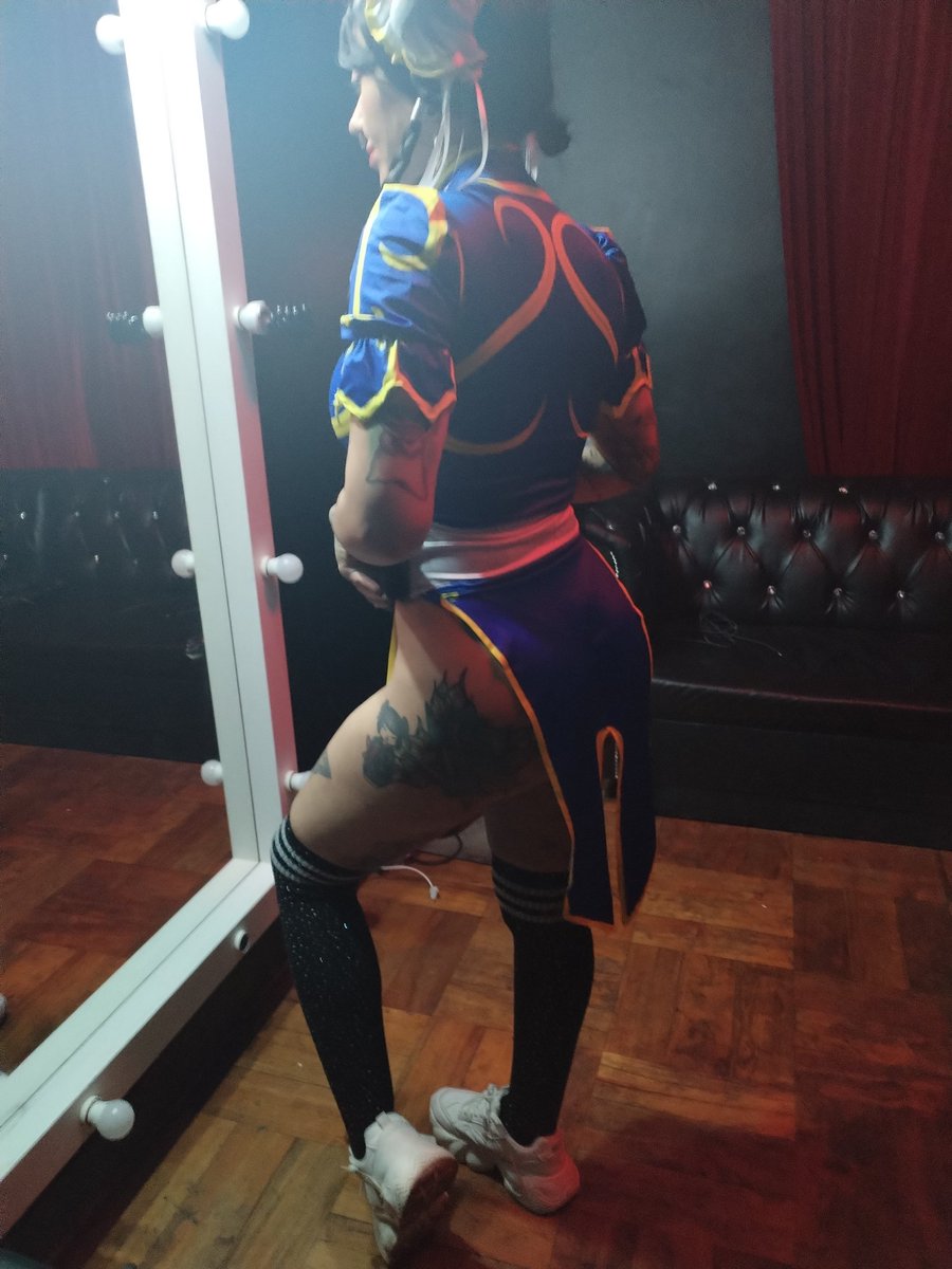 Isha_Cosplay's tweet photo. A grabar algo vestidita de Chun-li jiji
https://t.co/zZdeE8okDZ https://t.co/kxVetAQXQw