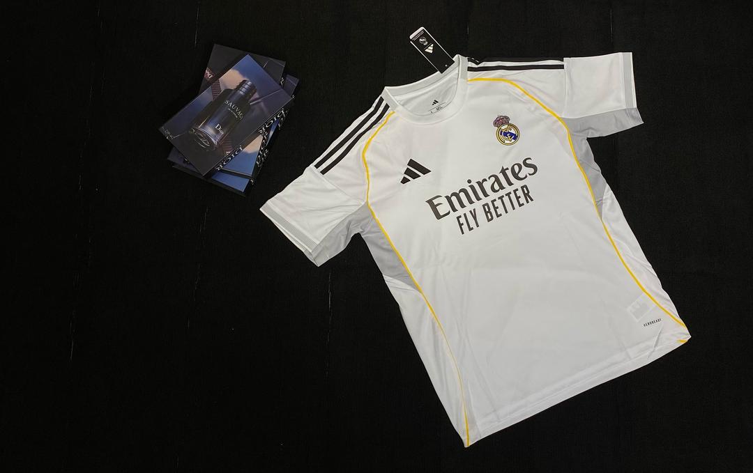 iplaythegame17's tweet photo. New Season Kits Available In Store For #20k.. #LimitedQuantities https://t.co/lpXBgxXxgR