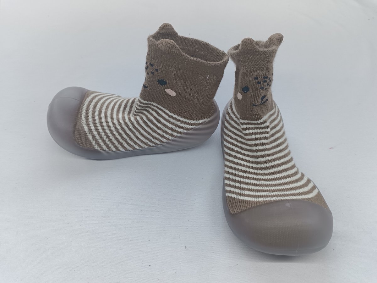 Kids socks shoe on sale  #fishnets #adidas #Newbalance #fishnettights #nike #happysocks #disney #marvel #spyder #outdoor