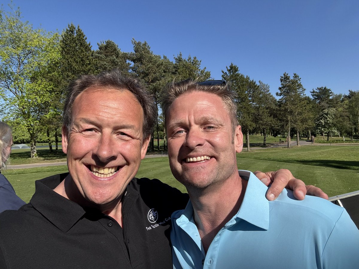 TRWCwine's tweet photo. Another great day with @ISPSHanda @miketindall13 @TindallGolf in the sun at @TheBelfryHotel glorious… https://t.co/qiwh5N8ylq
