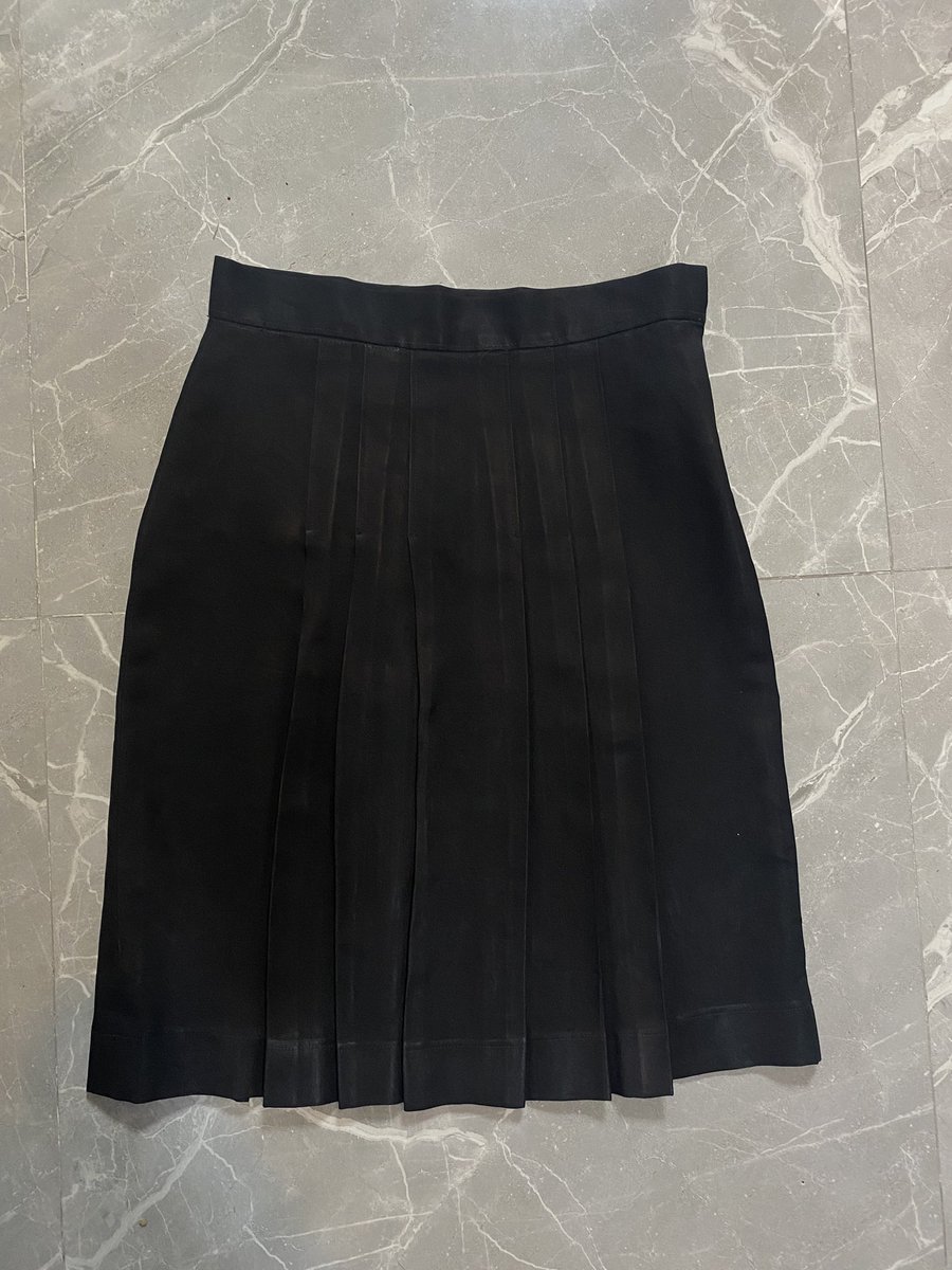 📍ส่งต่อทรงแคบตราน้านา สีดำ

1./ อ26 ย24
2./ อ27 ย23

❤️‍🔥ตัวละ200รวมส่ง  ใหม่เอี่ยมไม่ทีตำหนิ
#ส่งต่อกระโปรงนักเรียน #ส่งต่อชุดนักเรียน #ส่งต่อเสื้อผ้ามือสอง  #กระโปรงนักเรียน #กระโปรง #กระโปรงนักเรียนทรงแคบ #กระโปรงนักเรียนมือสอง #ส่งต่อ #ส่งต่อกระโปรงทรงแคบ  #กระโปรงทรงแคบ