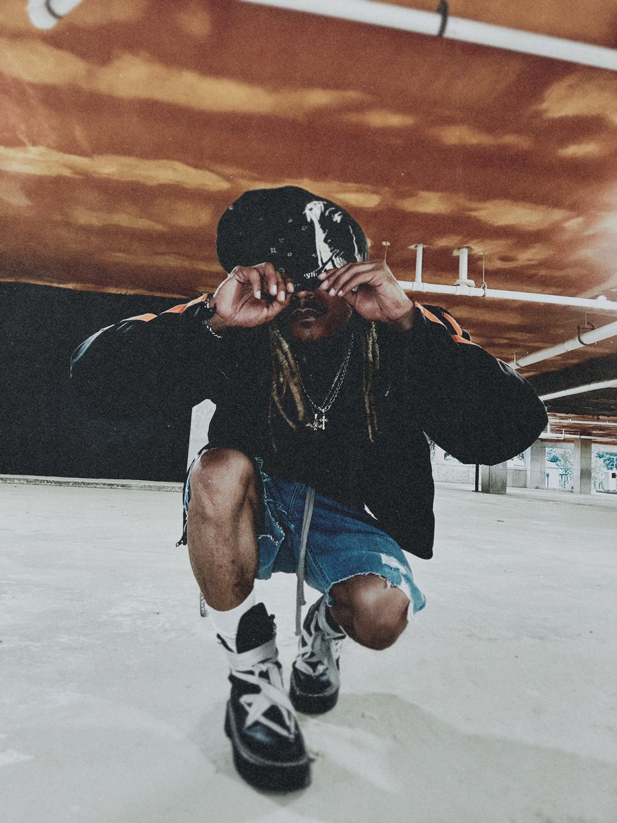 Kxbain's tweet photo. 🦇… https://t.co/MlAZVxMYBJ