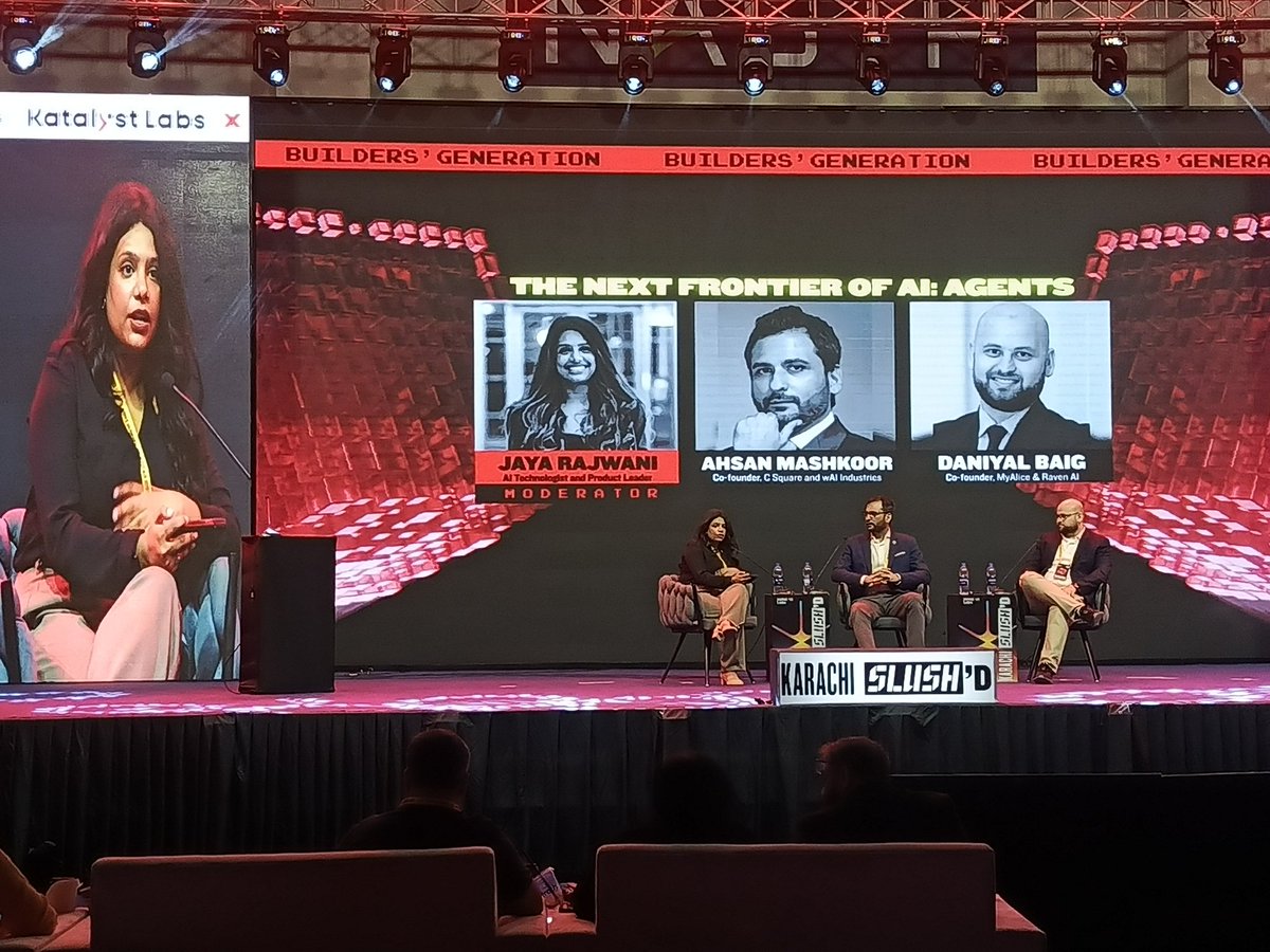 MohsinMoni25312's tweet photo. Another panel discussion focusing on the fact, "future is AI"

The Next Frontier of AI: Agents

#KarachiSlushD #KatalystLabs #BuildersGeneration #SocialChamp https://t.co/pNyxO0kJ2A