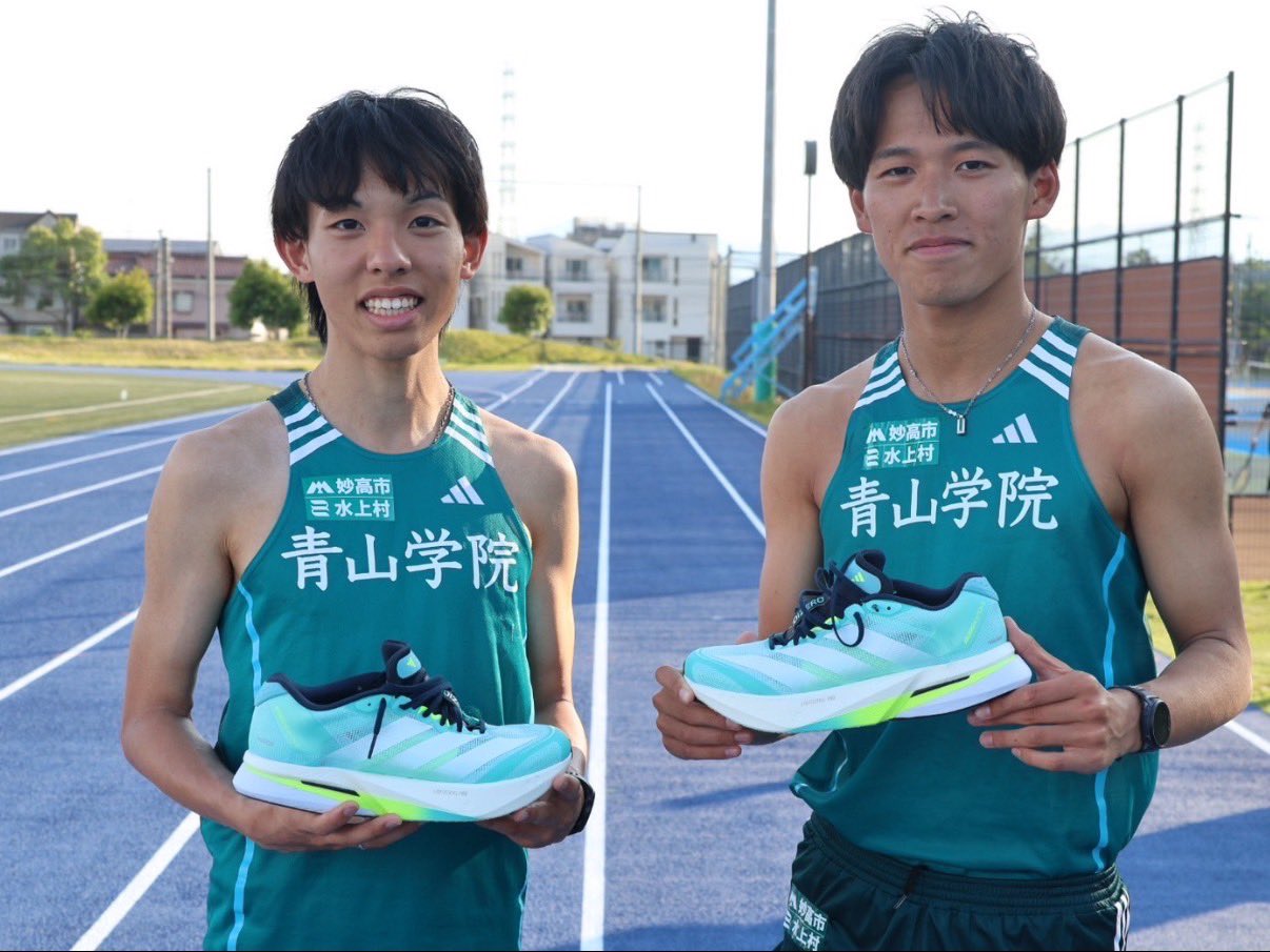 アディダス　青山学院大学　体育会　サッカー部　ジャージ　上下セット sddefault.jpg