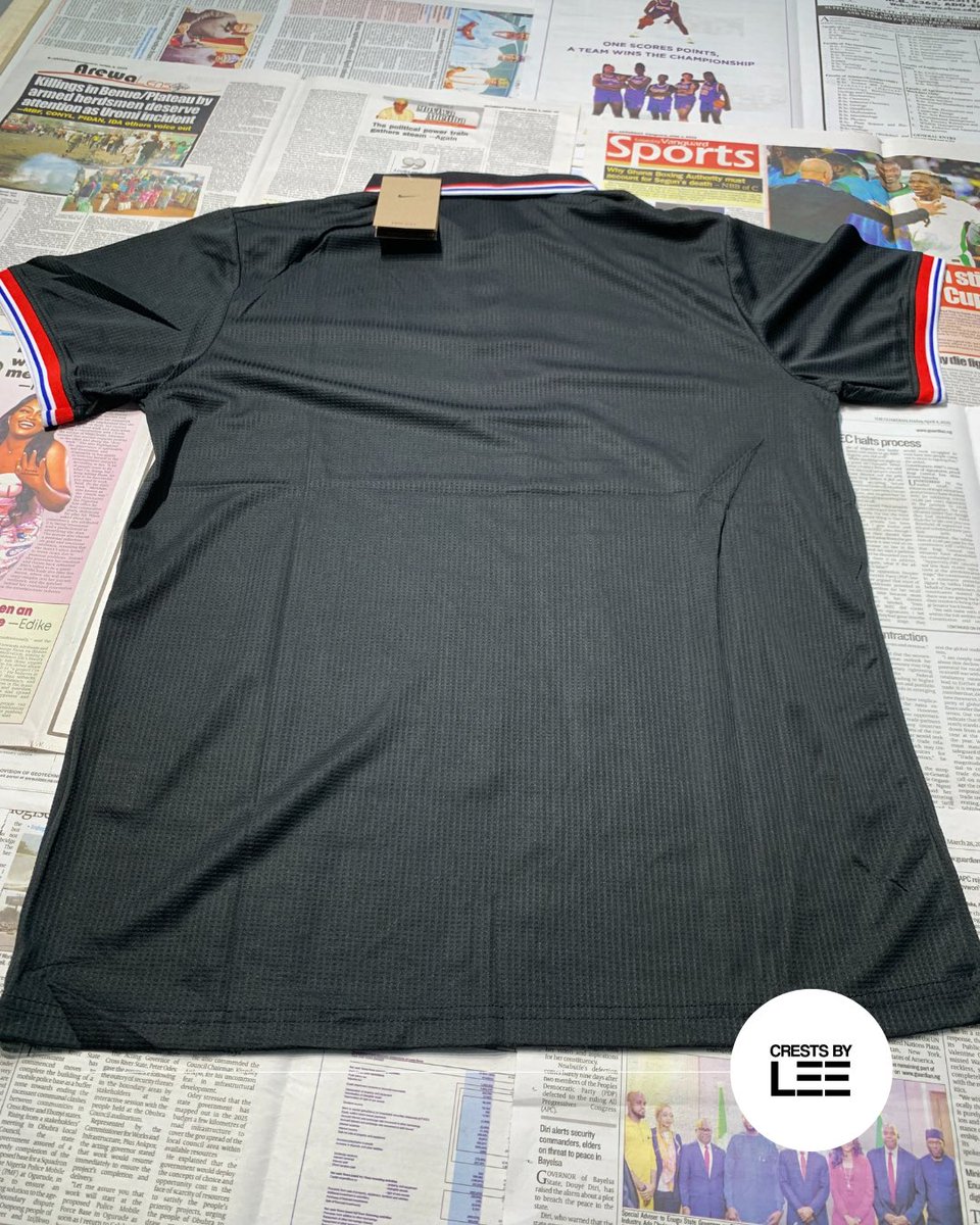 crestsbylee's tweet image. Authentic Chelsea Polo Jersey: 14K
Delivery All Over Lagos: 3K
Delivery Outside Lagos: Depends on Location 
Customization: 3.5K
#seethedetailscbl #footballjerseys #retrojerseys #jerseys