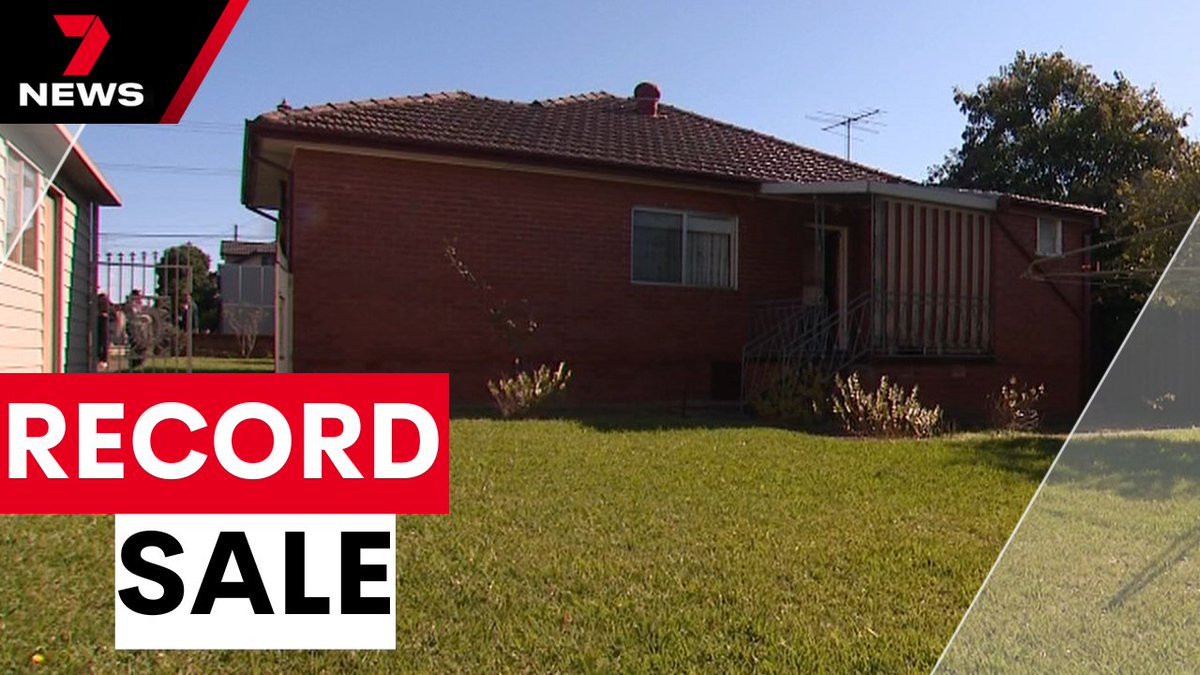 7NEWS Sydney (@7newssydney) on Twitter photo An old brick home has been snapped up for nearly $2 million in St Marys, as demand for property soars in pockets across Sydney. youtu.be/AvJcKSw3e4Y <a href="/AngeliqueOpie7/">Angelique Opie</a> #7NEWS An old brick home has been snapped up for nearly $2 million in St Marys, as demand for property soars in pockets across Sydney. youtu.be/AvJcKSw3e4Y <a href="/AngeliqueOpie7/">Angelique Opie</a> #7NEWS