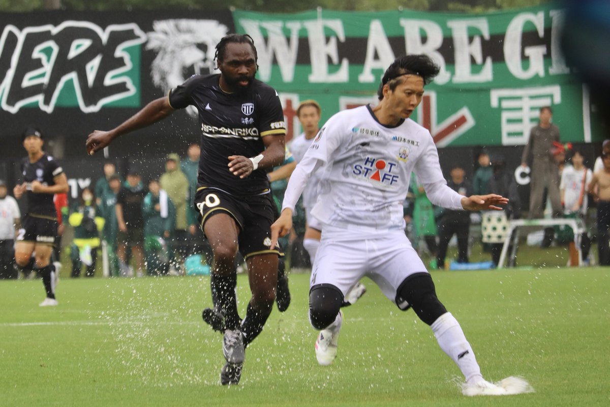 tochigi_city_'s tweet photo. ⏰ FULLTIME

🏆明治安田Ｊ３リーグ第13節
✔栃木シティ  1-0  FC岐阜
⚽️#ピーターウタカ

ホームで勝利!!!!!!!!!!

リーグ戦11試合負けなし。
雨の中現地での熱い後押し、そしてリモートで、今日もともに戦っていただきありがとうございました🤝

 #栃木シティ https://t.co/cwdfPmlZKt