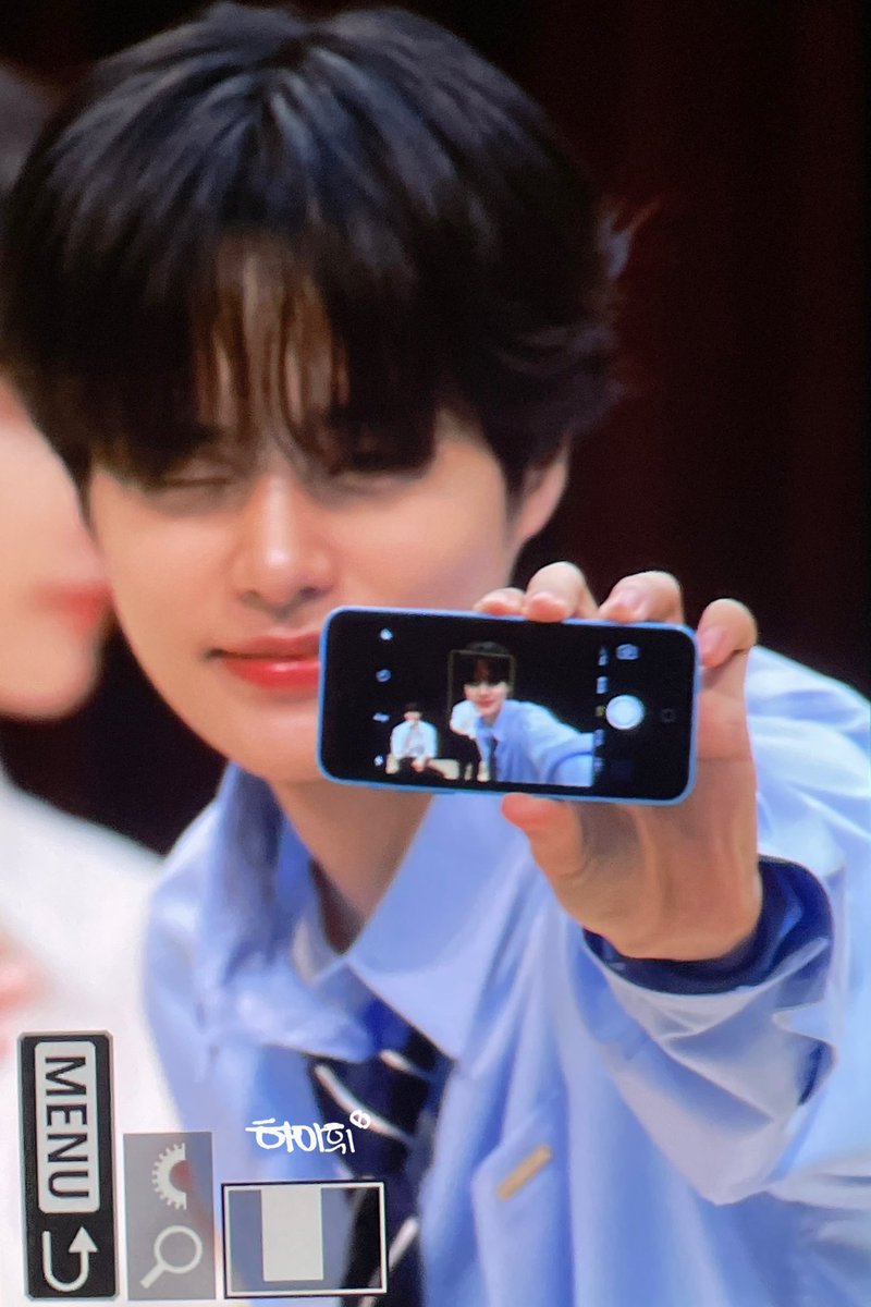 250517 #AB6IX #이대휘 #대휘 #투데휘 
대휘 아이폰5c삿대
