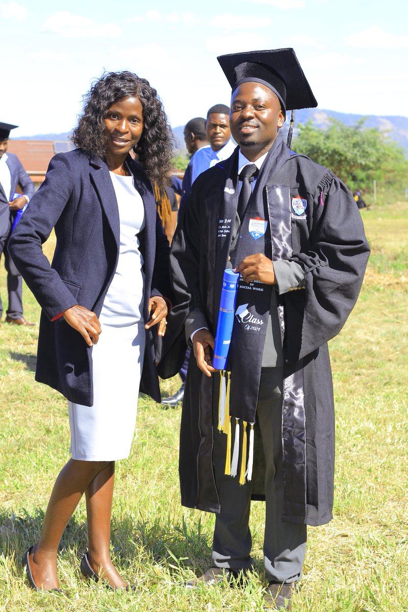 nobbykuva's tweet photo. Just graduated with my BSc Honours in Social Work! Ready to empower communities &amp; drive positive change in Zimbabwe &amp; beyond. Let's connect &amp; make a difference together! #SocialWork #Empowerment #CommunityDevelopment" https://t.co/7rNTwWksog